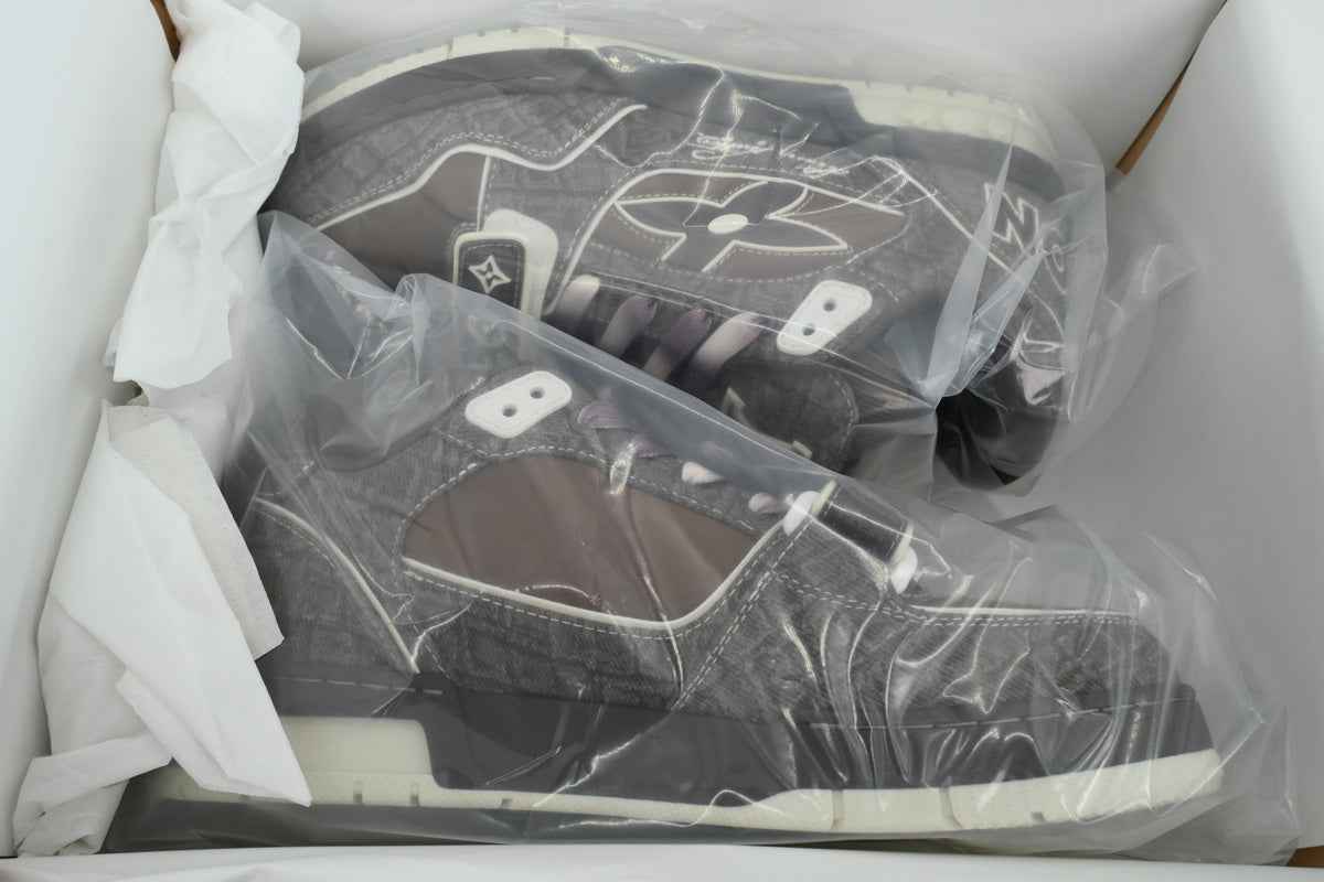 Monogram Arch Light Sneaker louis vuitton