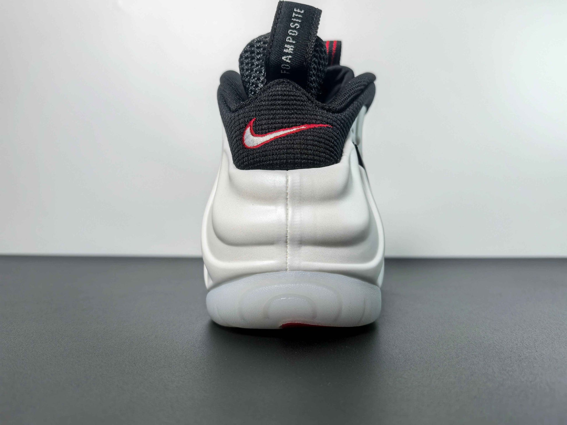 Air Foamposite Pro 2025 'Pearl'