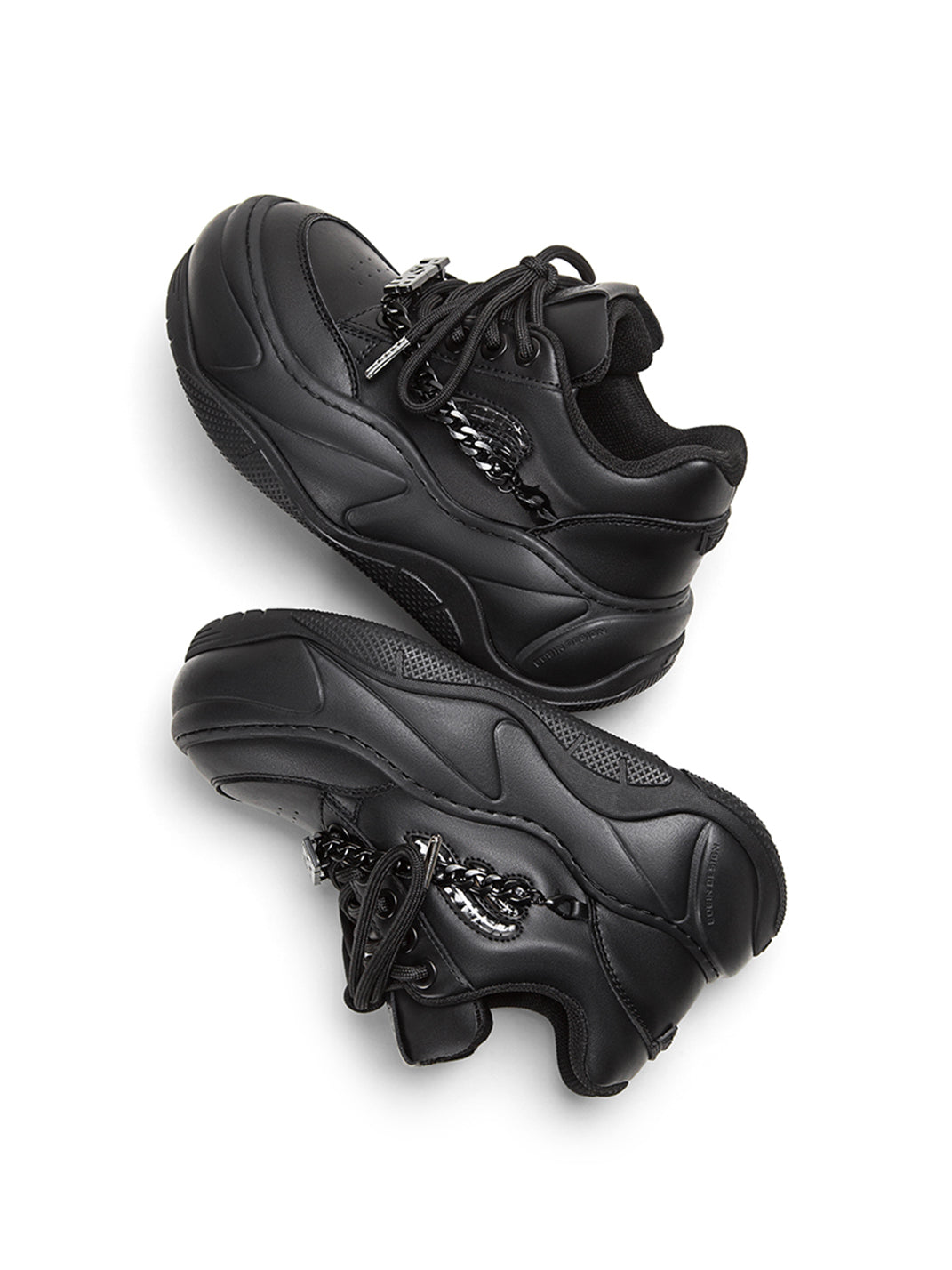 Black WiFi 2.0 Detachable Chain Chunky Sneakers - Skipkicks