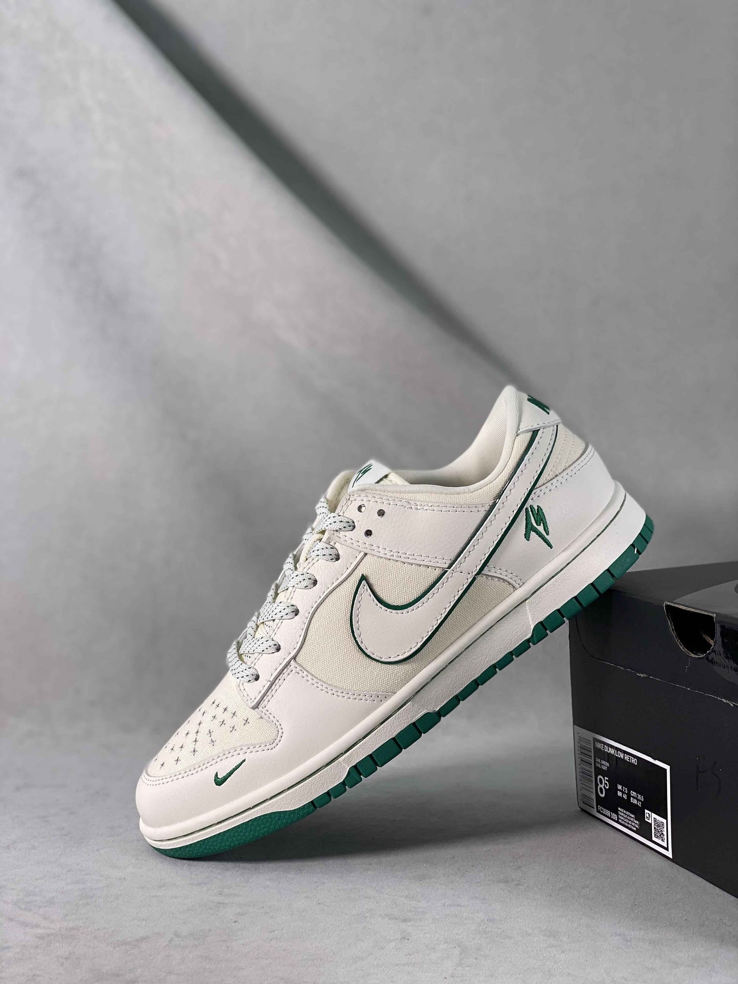 Custom Dunk SB Low x Travis Scott FC1688 109
