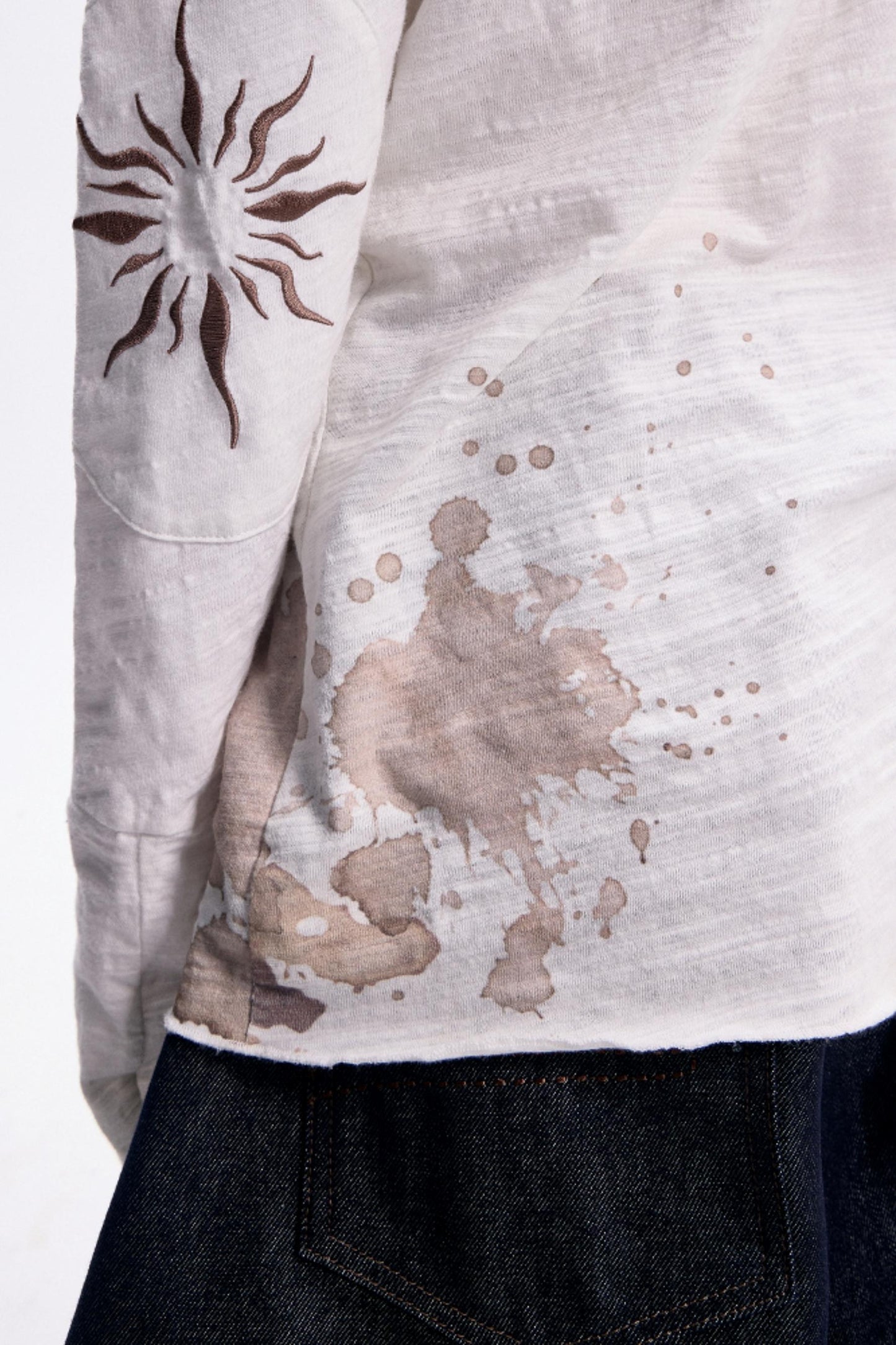 Men's Vintage White Long-Sleeve Tee