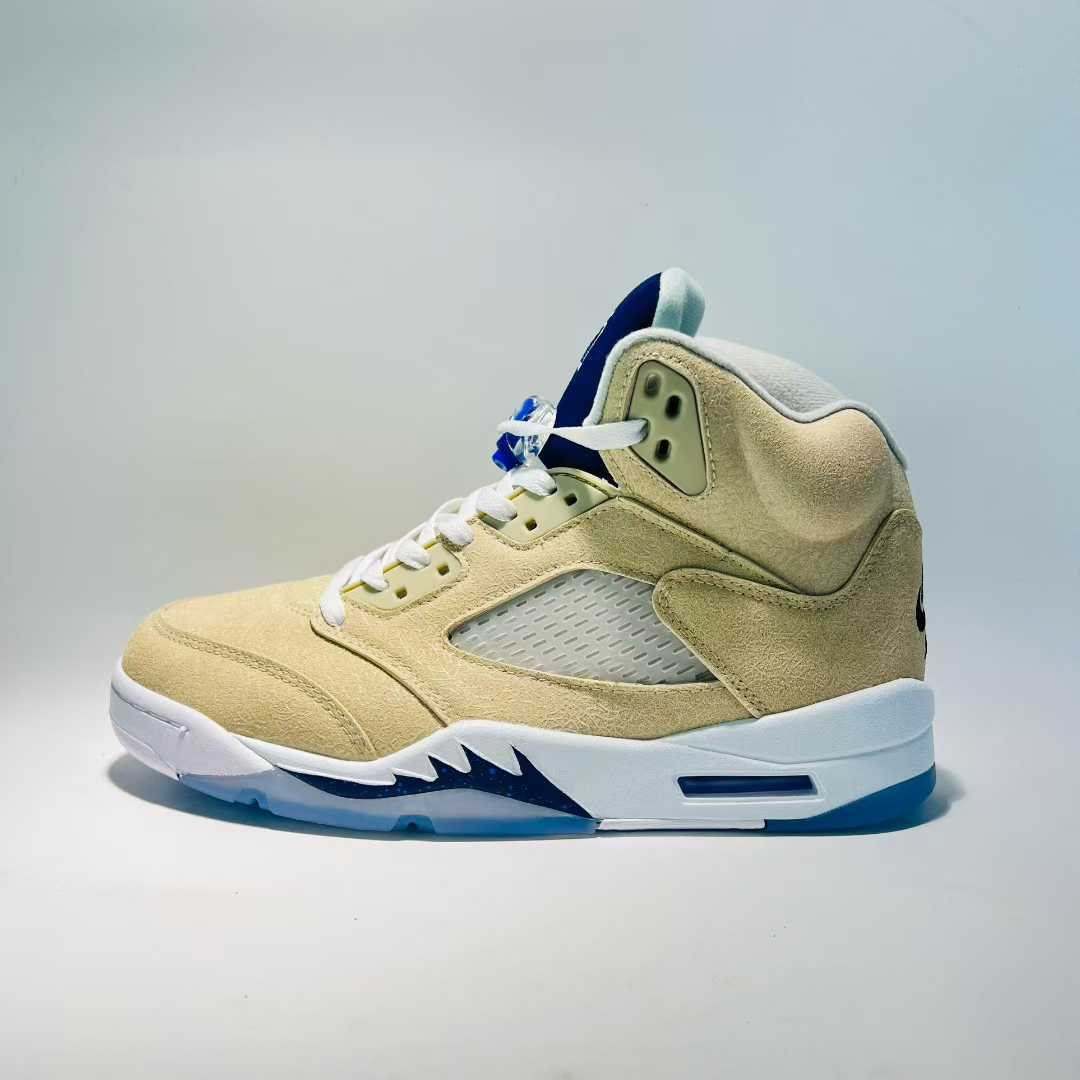 Air Jordan 5 Retro - Iconic Style Meets Premium Performance