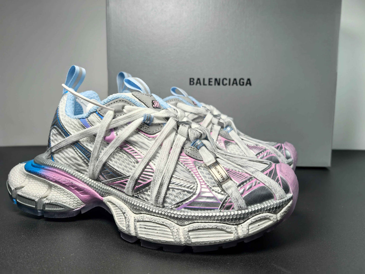 Balenciaga Runner 3XL Extreme Lace 02 balenciaga