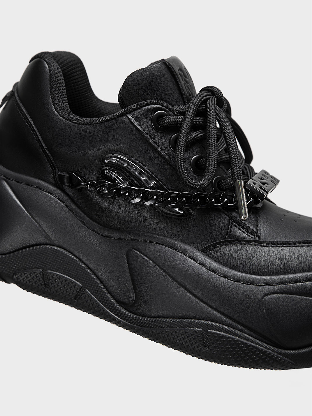 Black WiFi 2.0 Detachable Chain Chunky Sneakers - Skipkicks