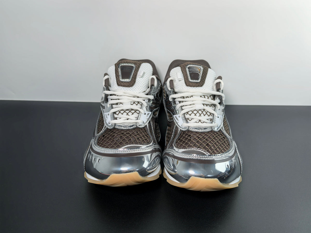 Venetian Orbit Sneaker - Limited Moka Noir Edition bottega veneta