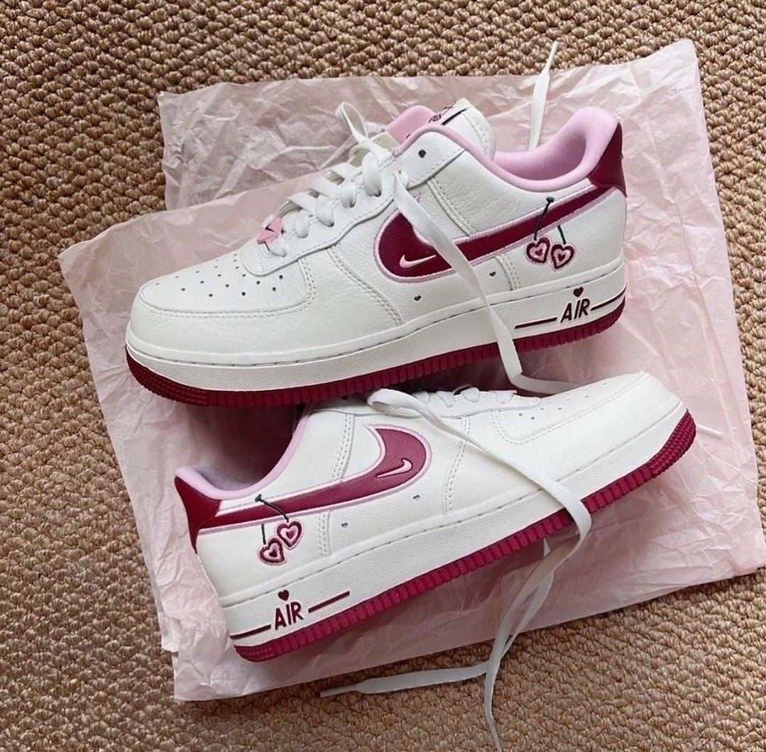 Custom Air Force 1'07 Low Valentine's Day - Luxuryurbanwear
