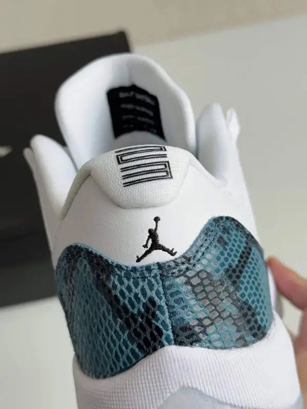 Air Jordan 11 Low Navy Snakeskin: Elevate Your Sneaker Game