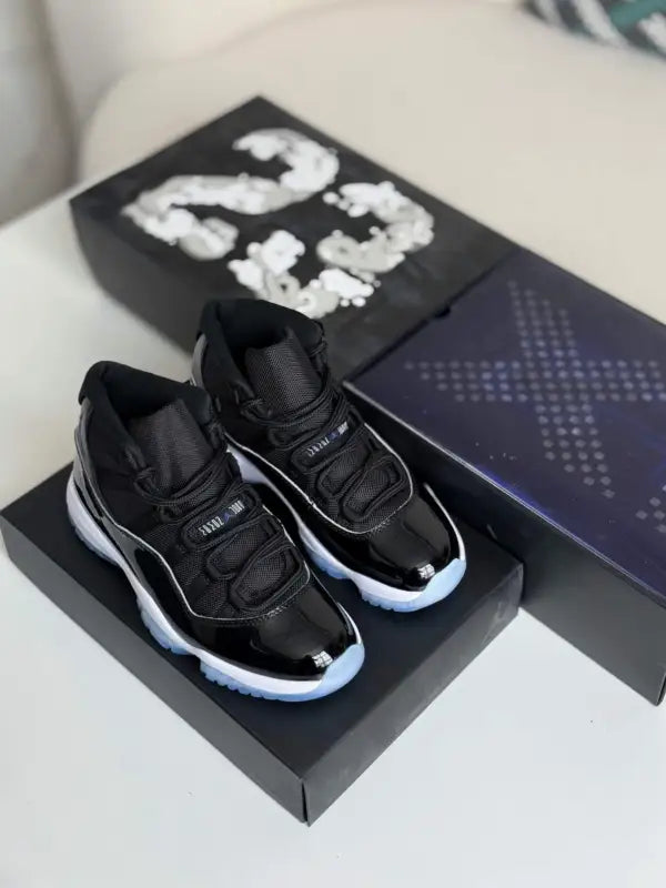 Air Jordan 11 - Space Jam Black: Timeless Style and Performance