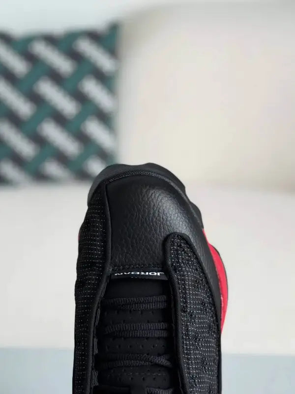 Air Jordan 13 Retro – Elevate Your Style with Bred