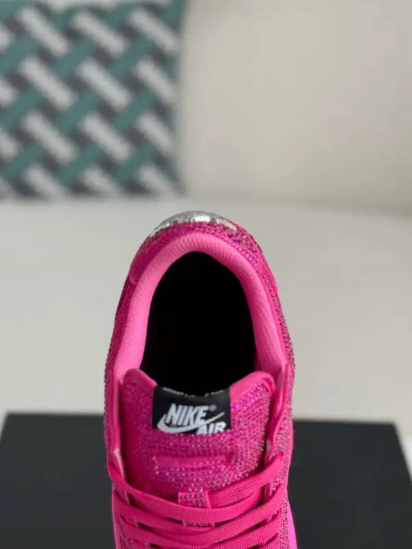 Air Jordan 1 Low: Pink Pop Hot Pink – Dazzling Style Reimagined