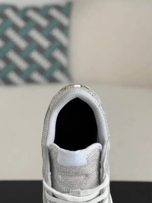 Air Jordan 1 Low – Platinum Sparkle Silver Sneakers