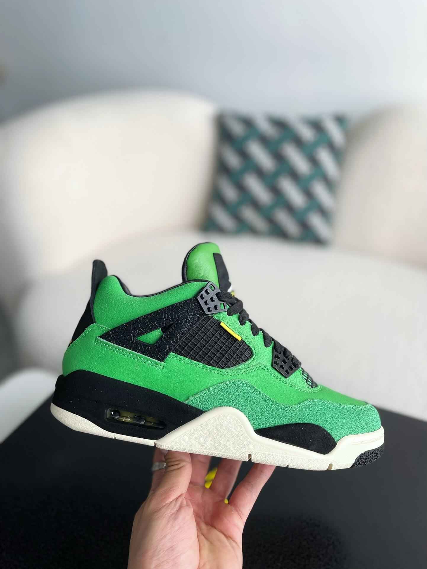Air Jordan 4 Retro “Manila” Green Black