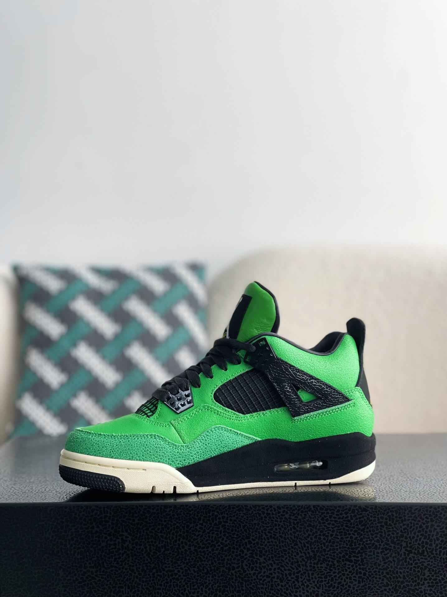 Air Jordan 4 Retro “Manila” Green Black