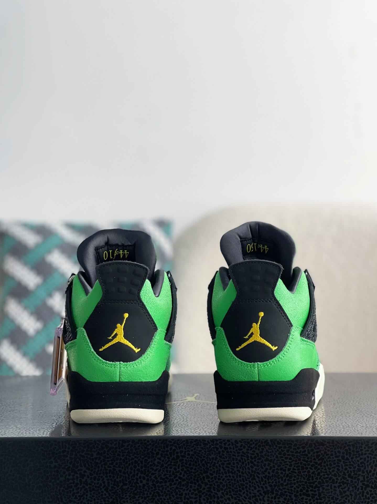 Air Jordan 4 Retro “Manila” Green Black