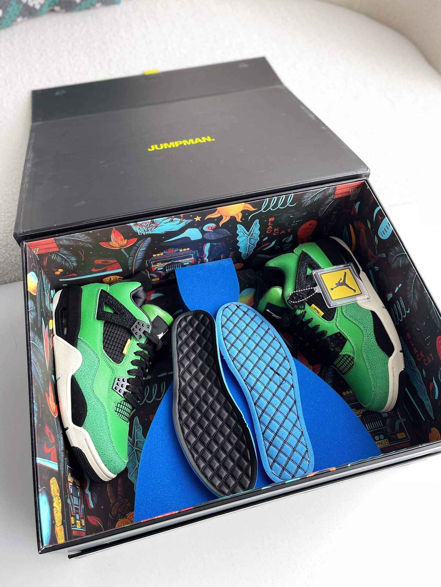 Air Jordan 4 Retro “Manila” Green Black