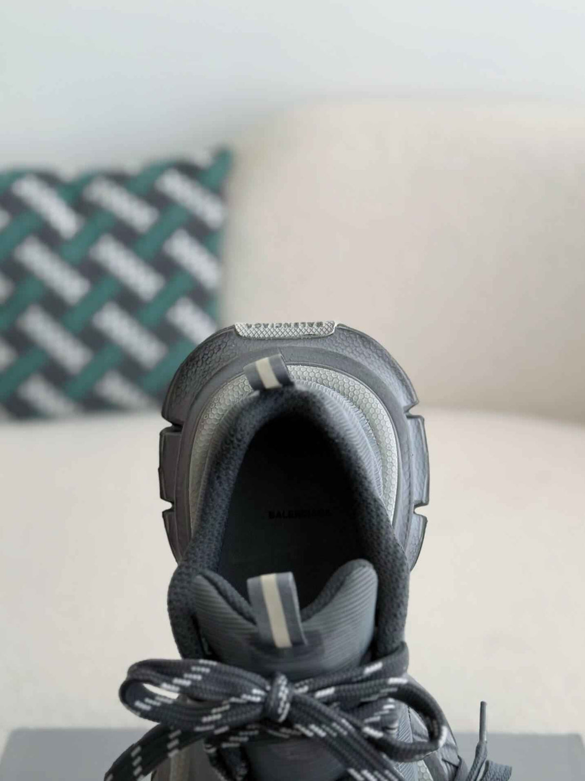 Balenciaga 3XL Sneaker – Anthracite / Dark Grey