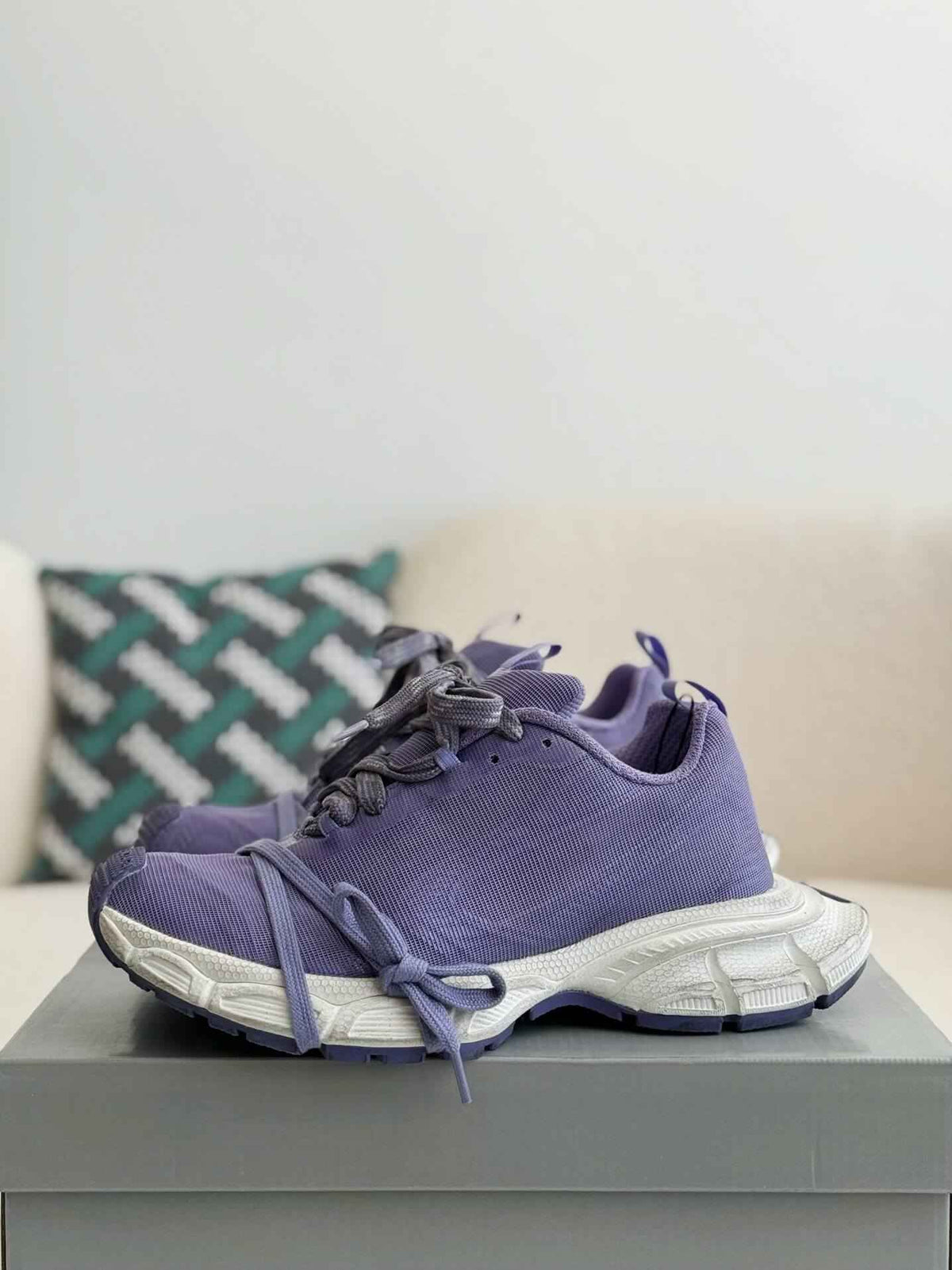Balenciaga 3XL Sneaker – Purple & White