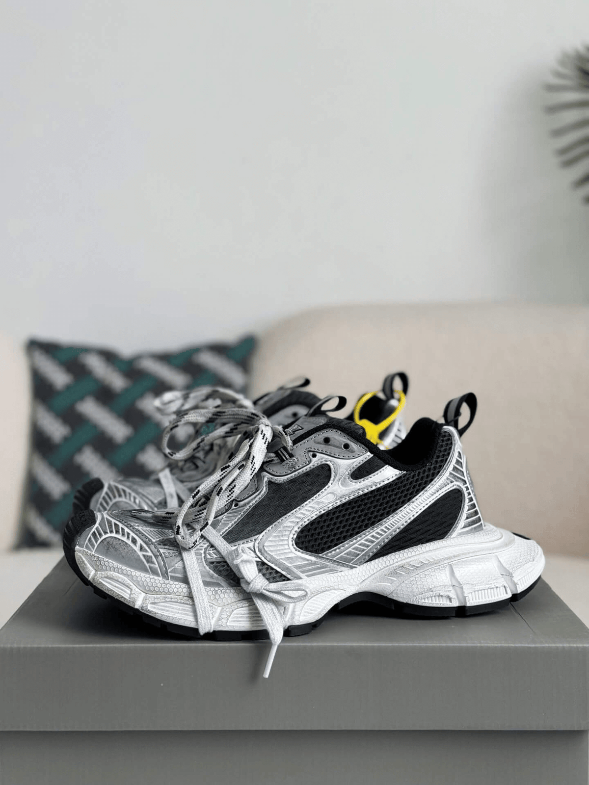 Balenciaga 3XL Sneaker – Silver, Black & White CUSTOM