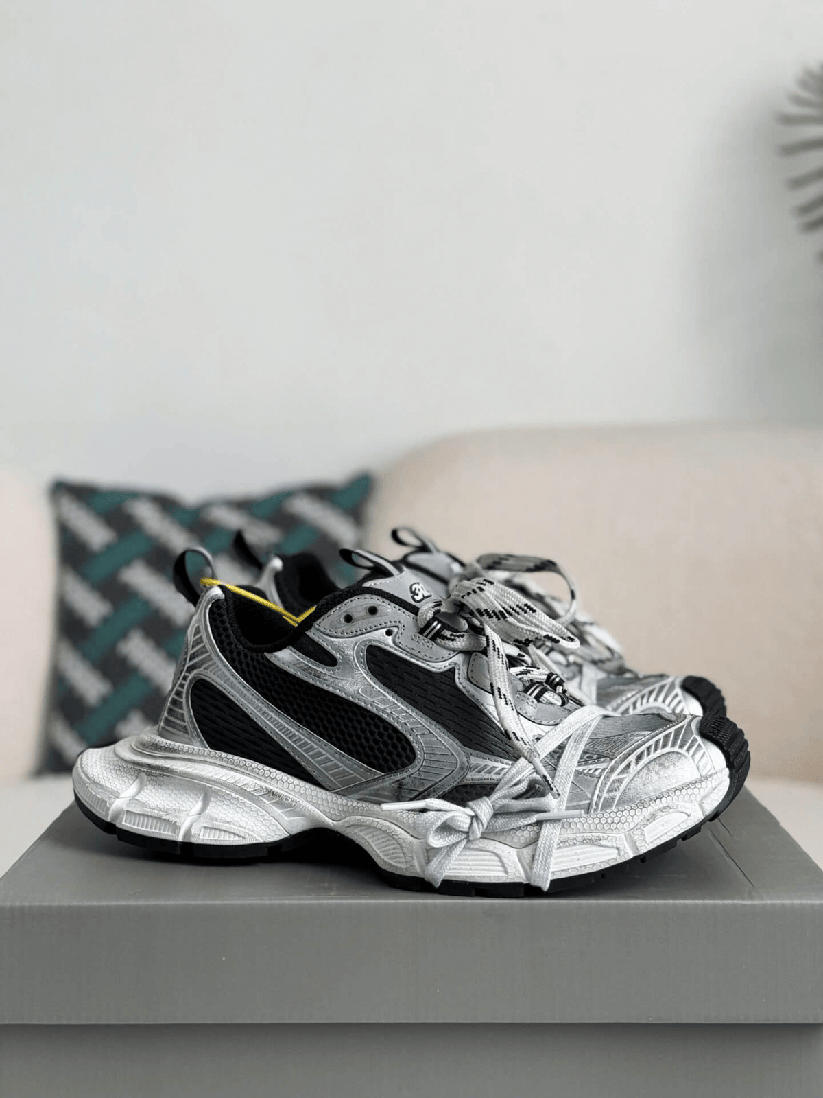 Balenciaga 3XL Sneaker – Silver, Black & White CUSTOM