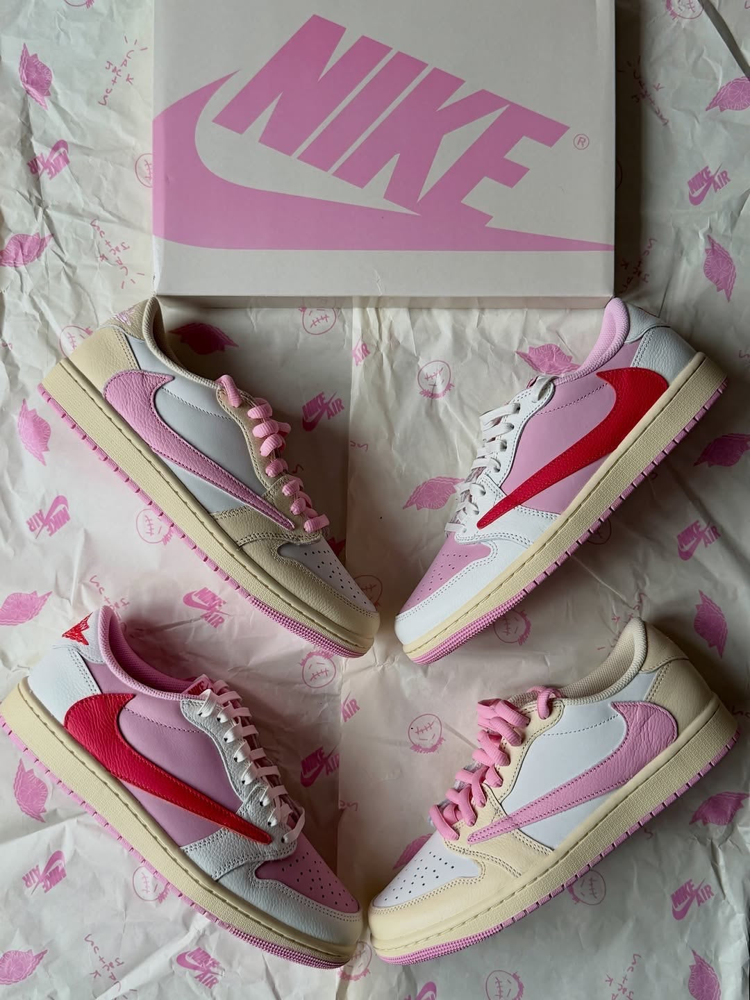 Travis Scott × AJ1 Low 'Shy Pink' - Elevate Your Style