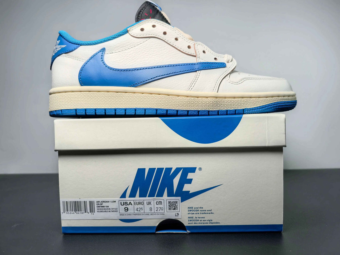 Custom Air Jordan 1 Low Travis Scott Fragment sneaker in blue and white on Nike box
