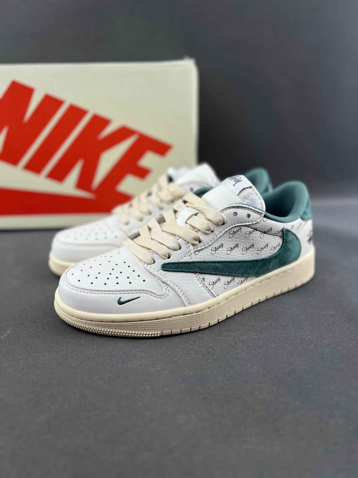 Custom Air Jordan 1 x Travis Scott x Stüssy YQ2088-669 SneakerNational