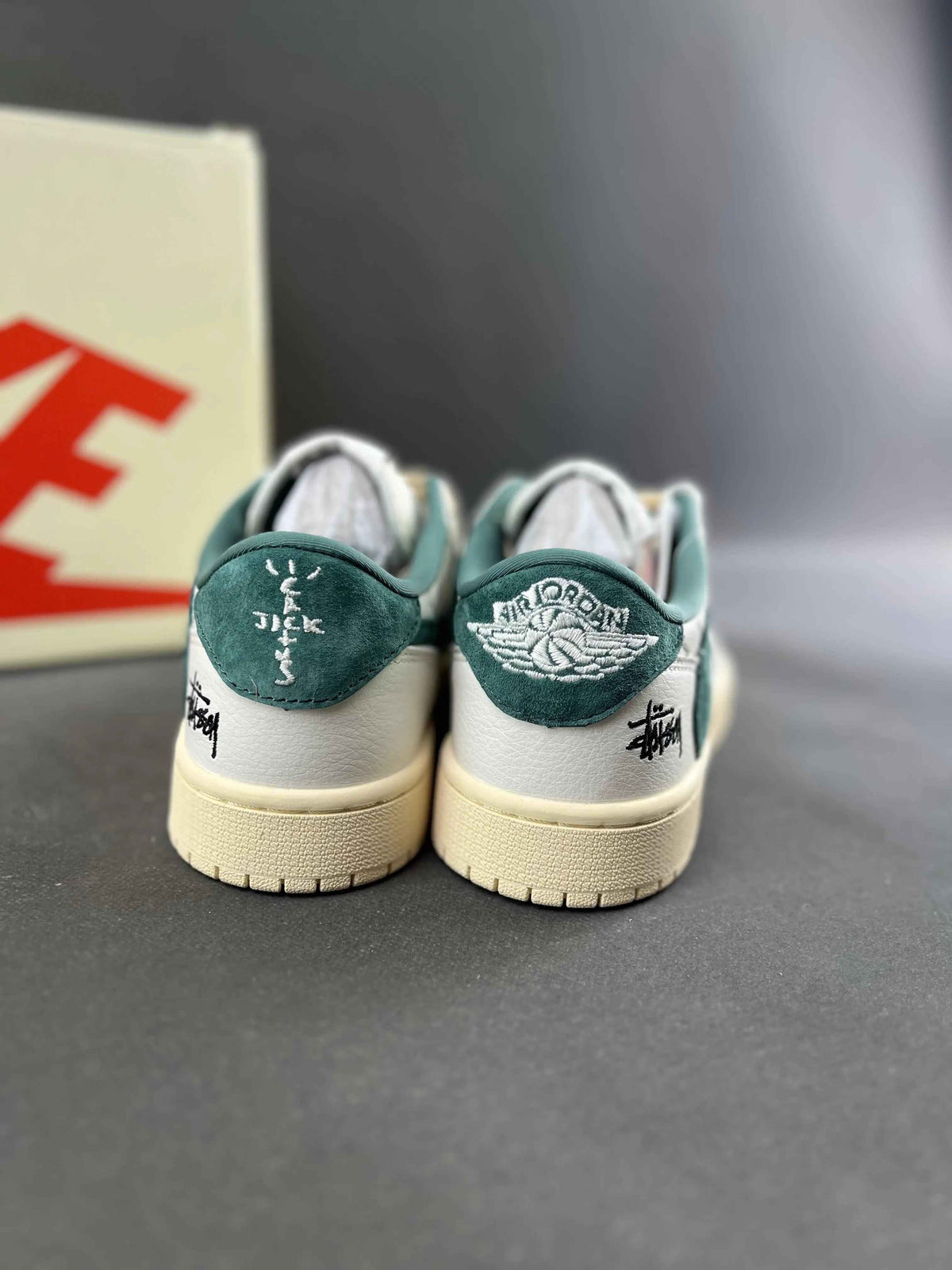 Custom Air Jordan 1 x Travis Scott x Stüssy YQ2088-669 SneakerNational