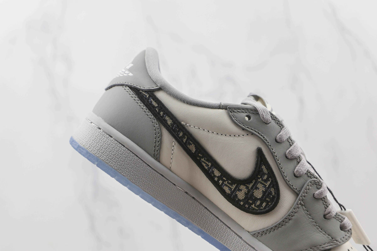 Custom Dior x Air Jordan 1 CN8608-002 SneakerNational
