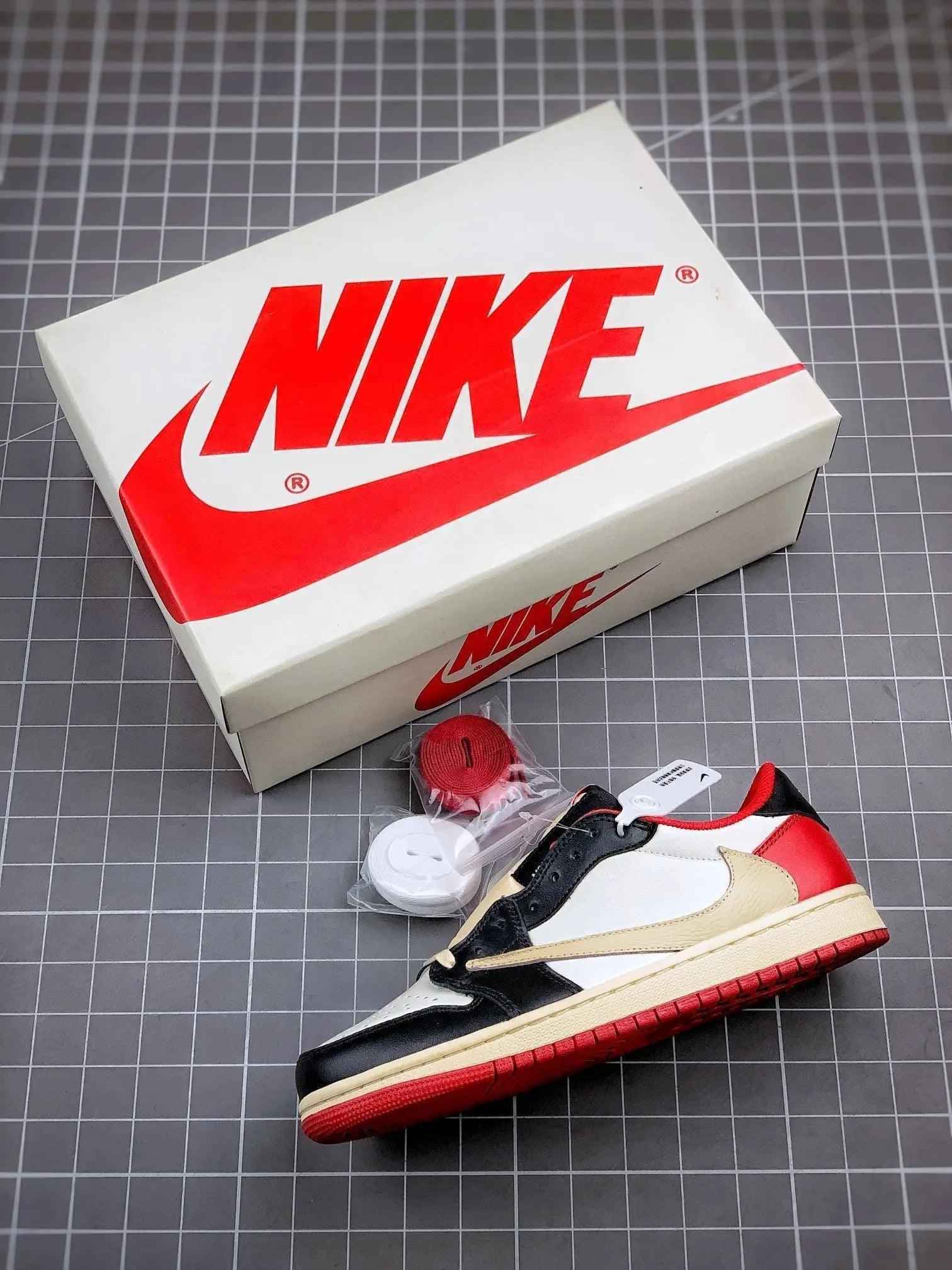 Custom Fragment x Travis Scott x Air Jordan 1 Low