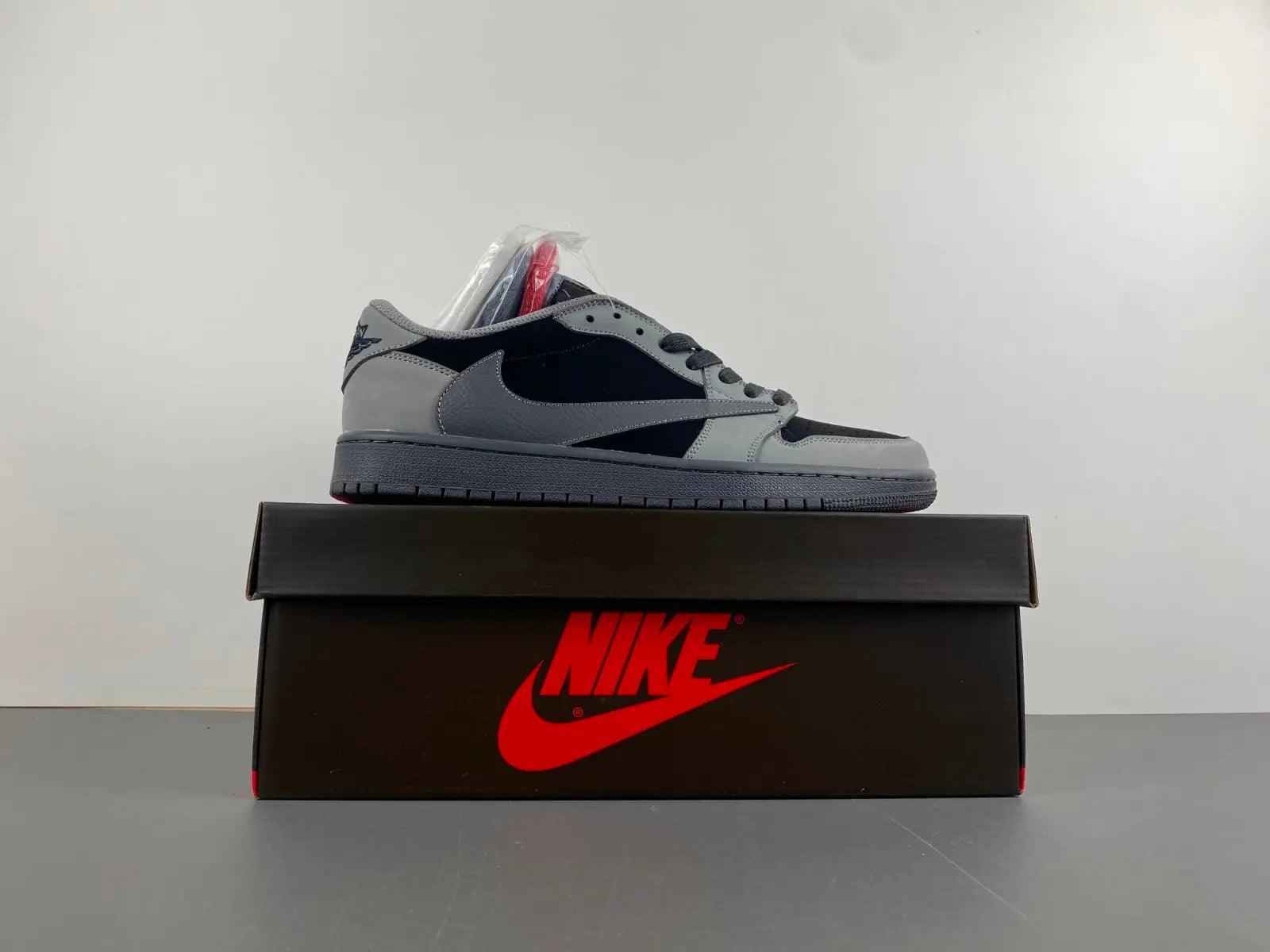 Custom Travis Scott x Air Jordan 1 DM7866-775