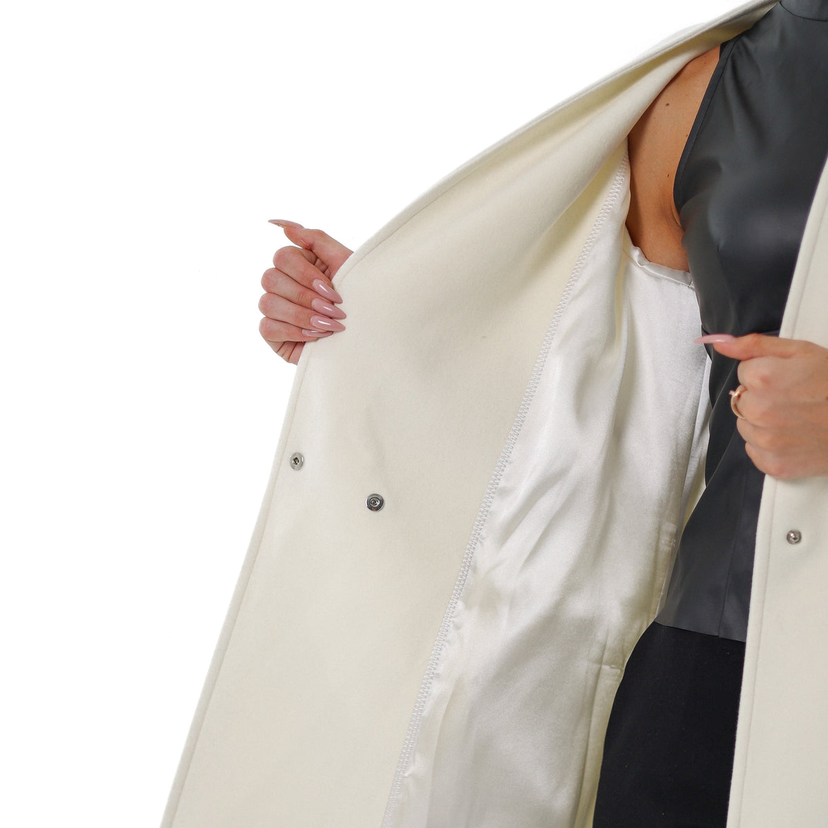 Opera Cashmere Blend Overcoat in White