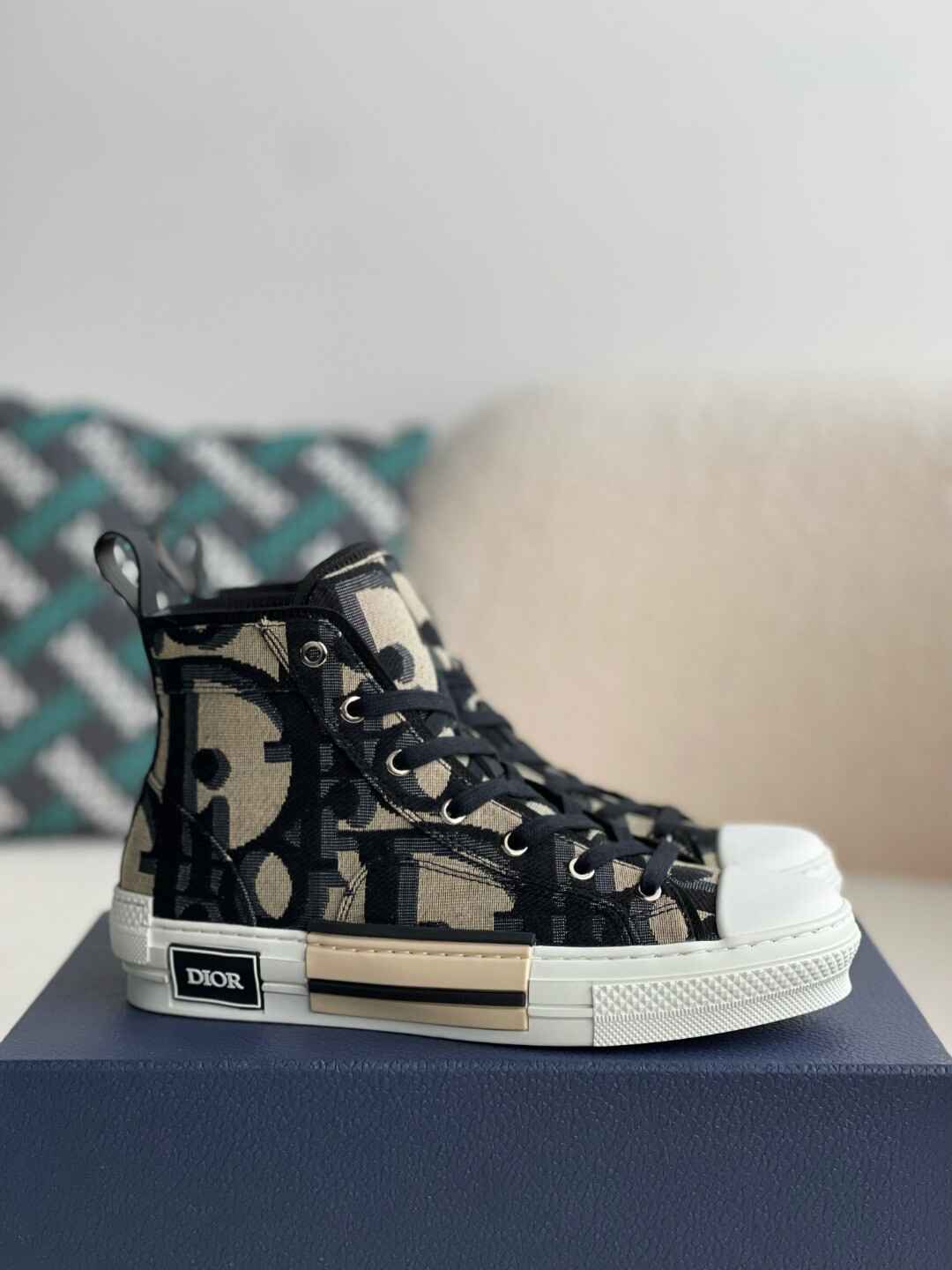 Dior B23 High-Top Sneaker in Black Oblique Jacquard CUSTOM