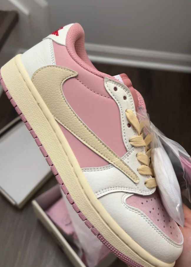 Custom Air Jordan 1 Low White Pink Travis Scott Edition