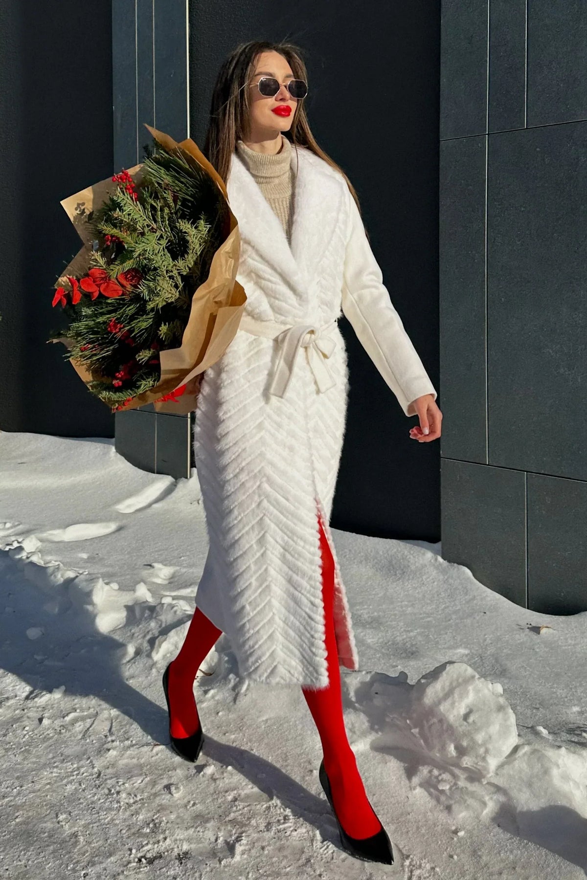 Genuine Mink Fur Rex Fur Trim Virgin Wool Coat in White