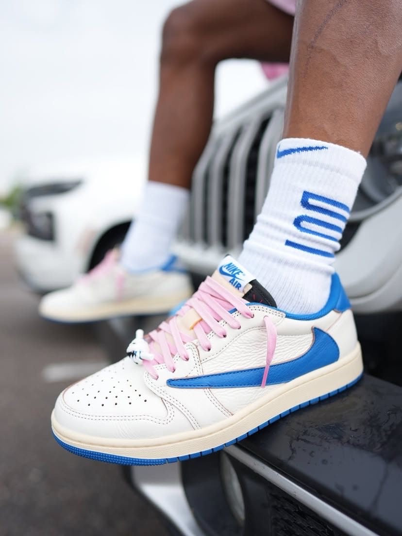 Custom Air Jordan 1 x Travis Scott x Fragment Design DM7866-104 - Luxuryurbanwear