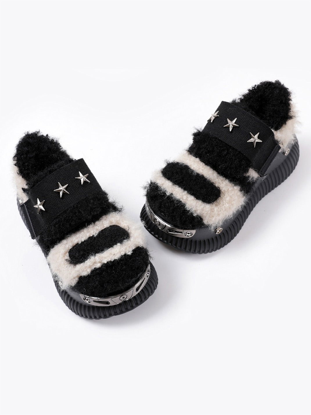 Beige Y2K Platform Fuzzy Star Detail Sneakers - Skipkicks