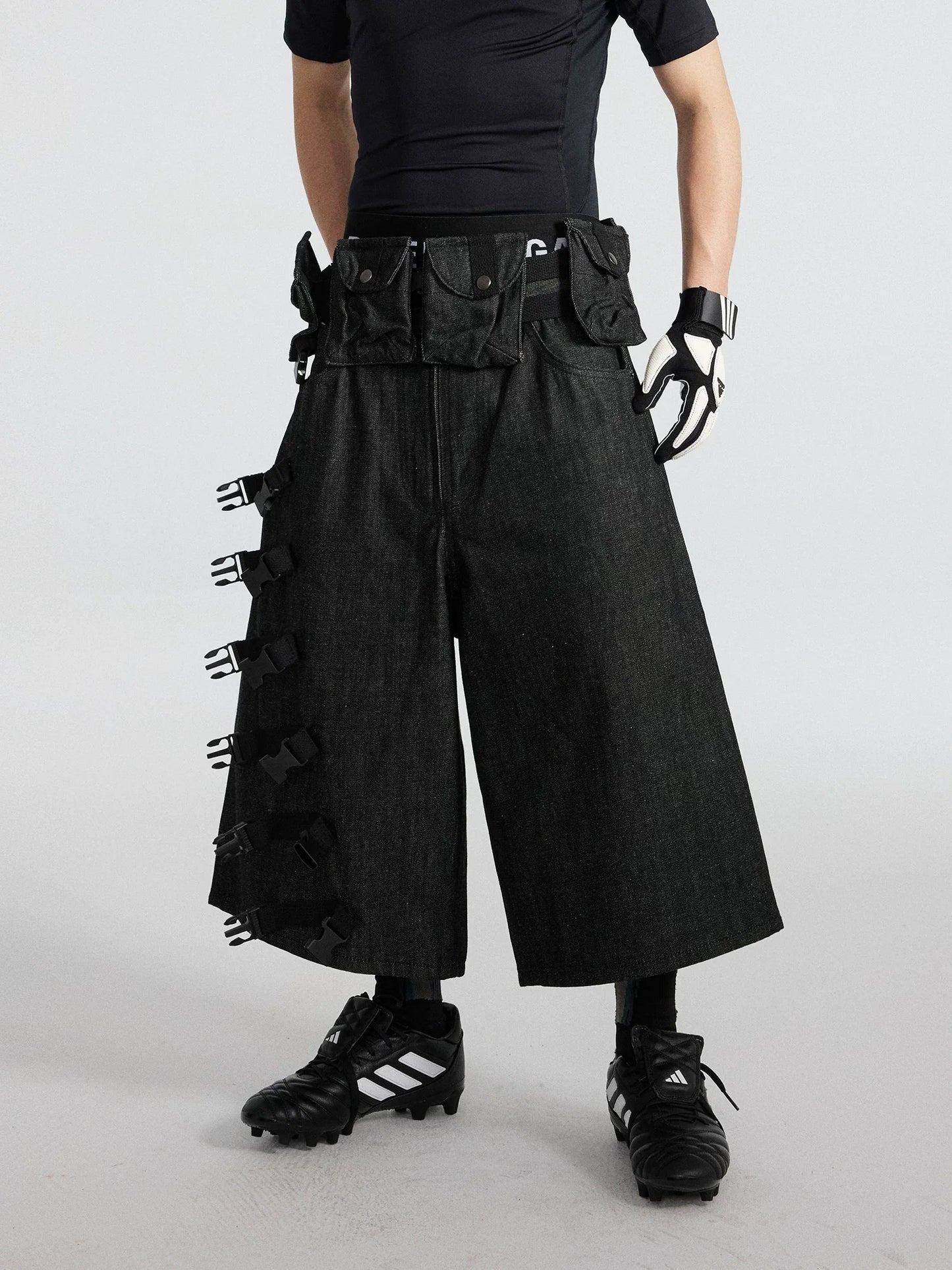 Grayscale Ruin Strap-Ladder Cargo Shorts
