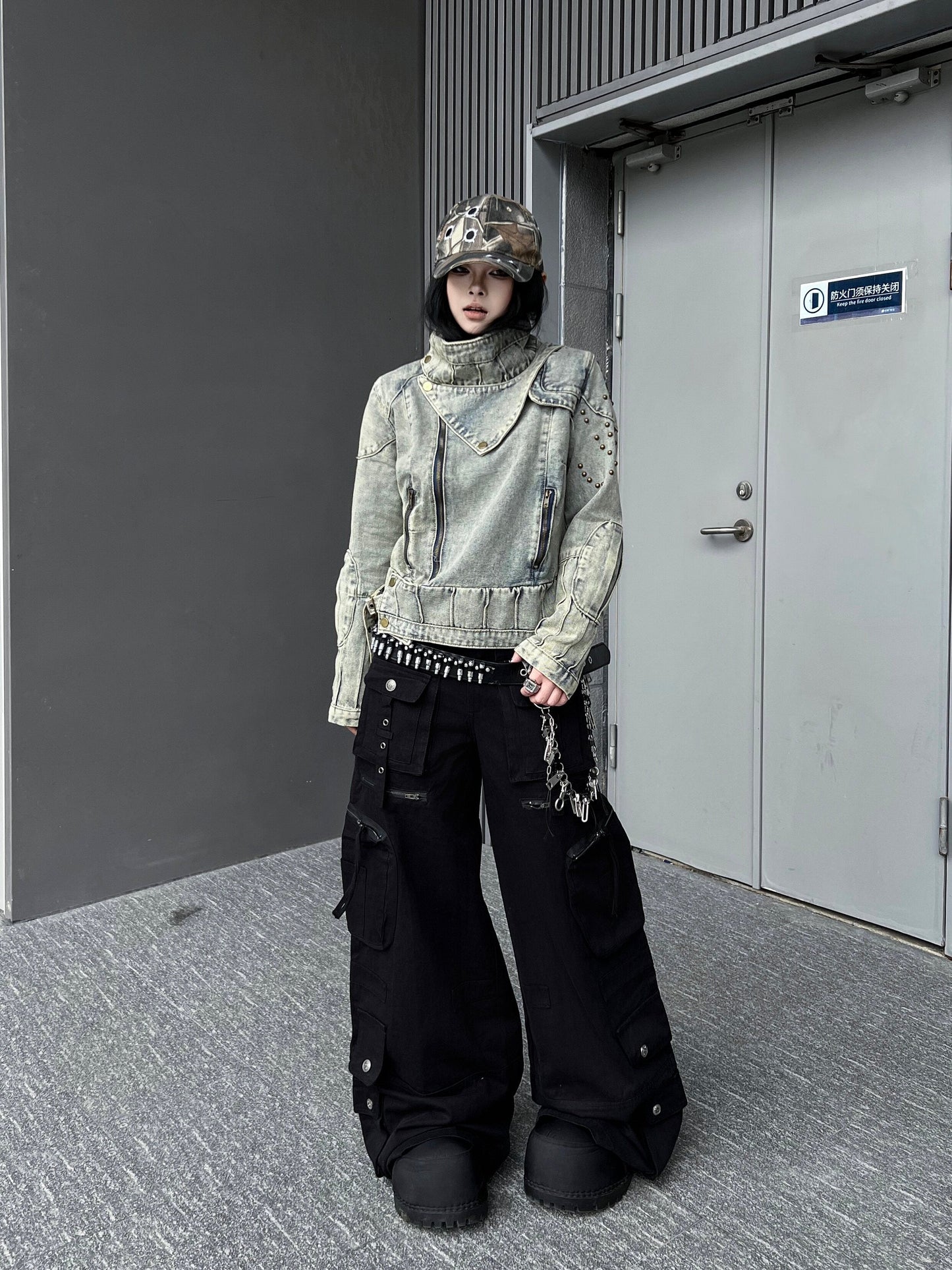 Men's Washed Multi-Pocket Wide-Leg Cargo Pants