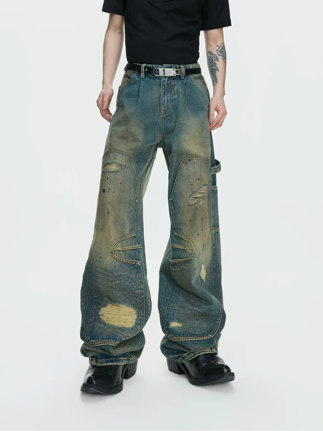 Distressed Panel Wide Leg Cargo Jeans