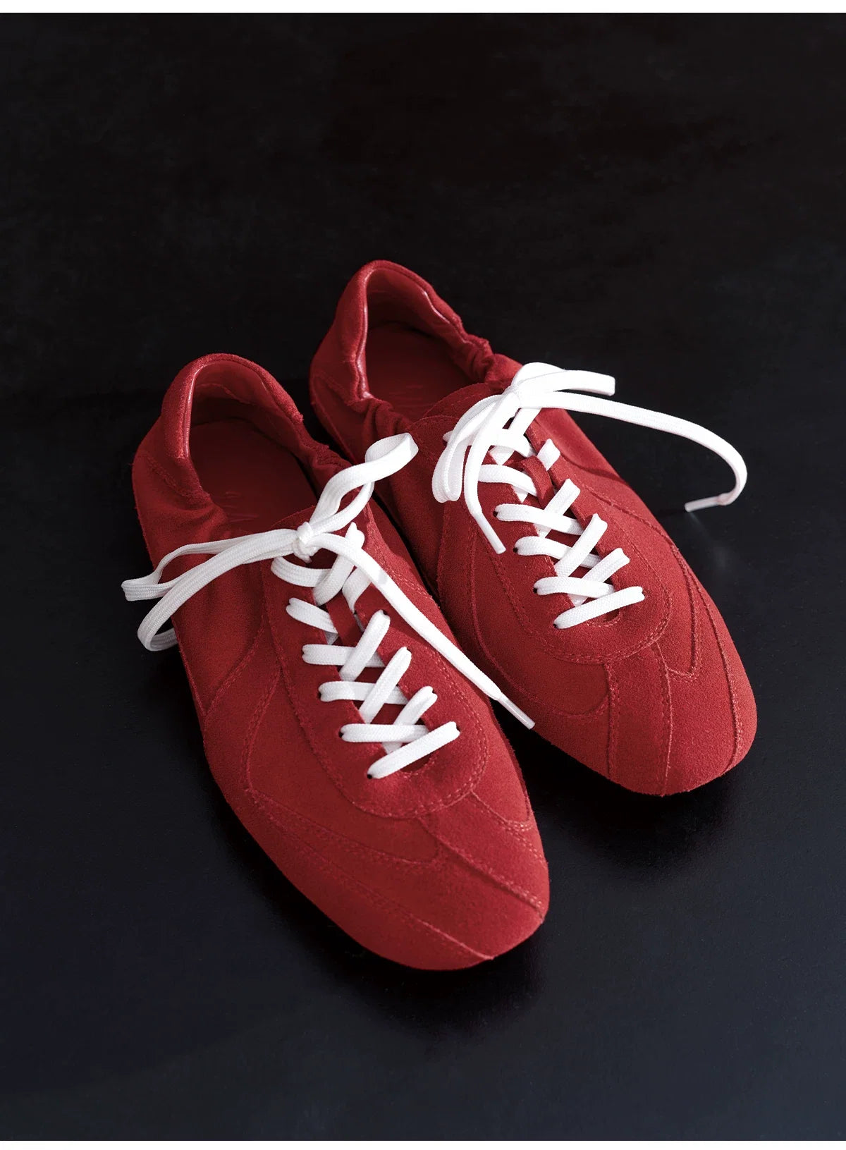 Suede Minimalist Lace-Up Sneakers - Skipkicks