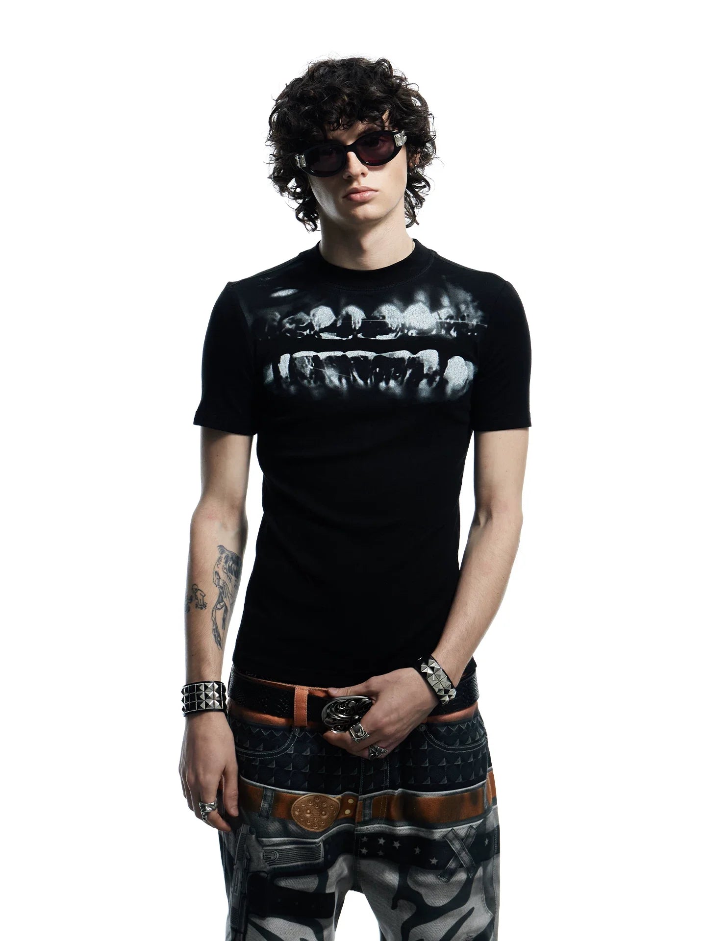 Graphic Teeth Print Slim Fit T-Shirt