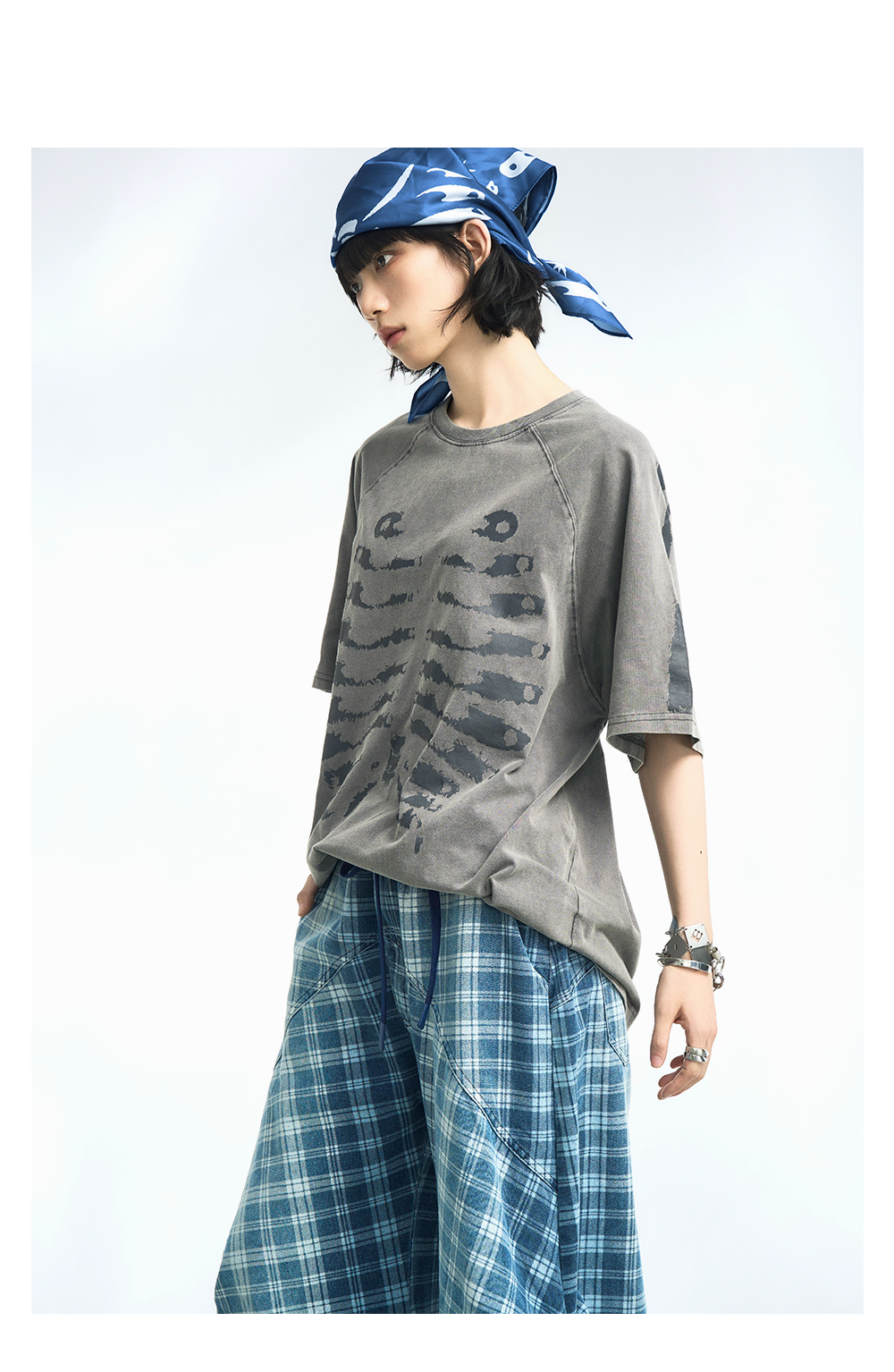 Skeleton Graphic Oversized Raglan T-Shirt
