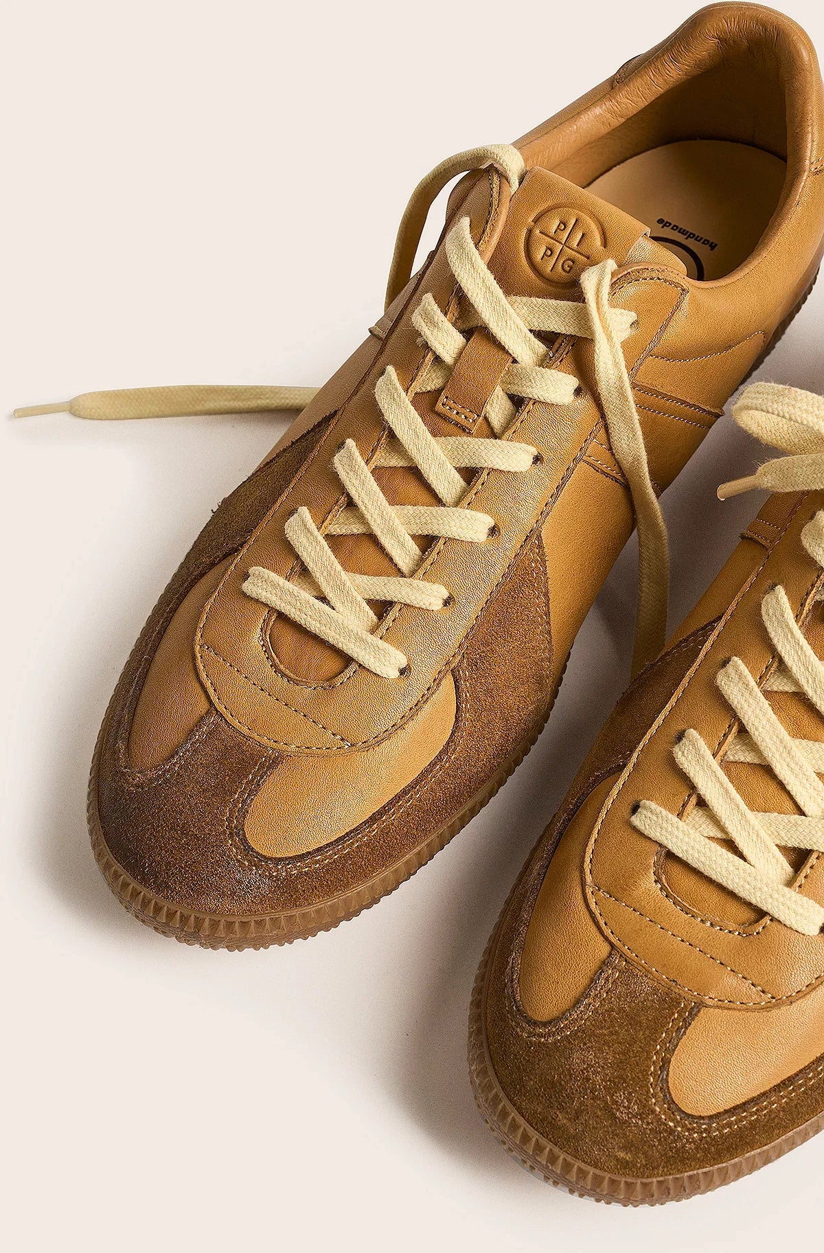 Artisan Heritage Sneakers - Skipkicks