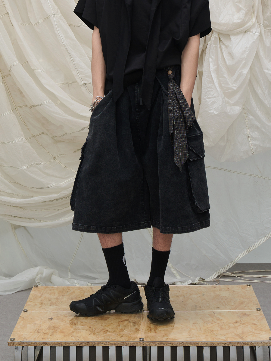 Draped Scarf Cargo Culotte Shorts