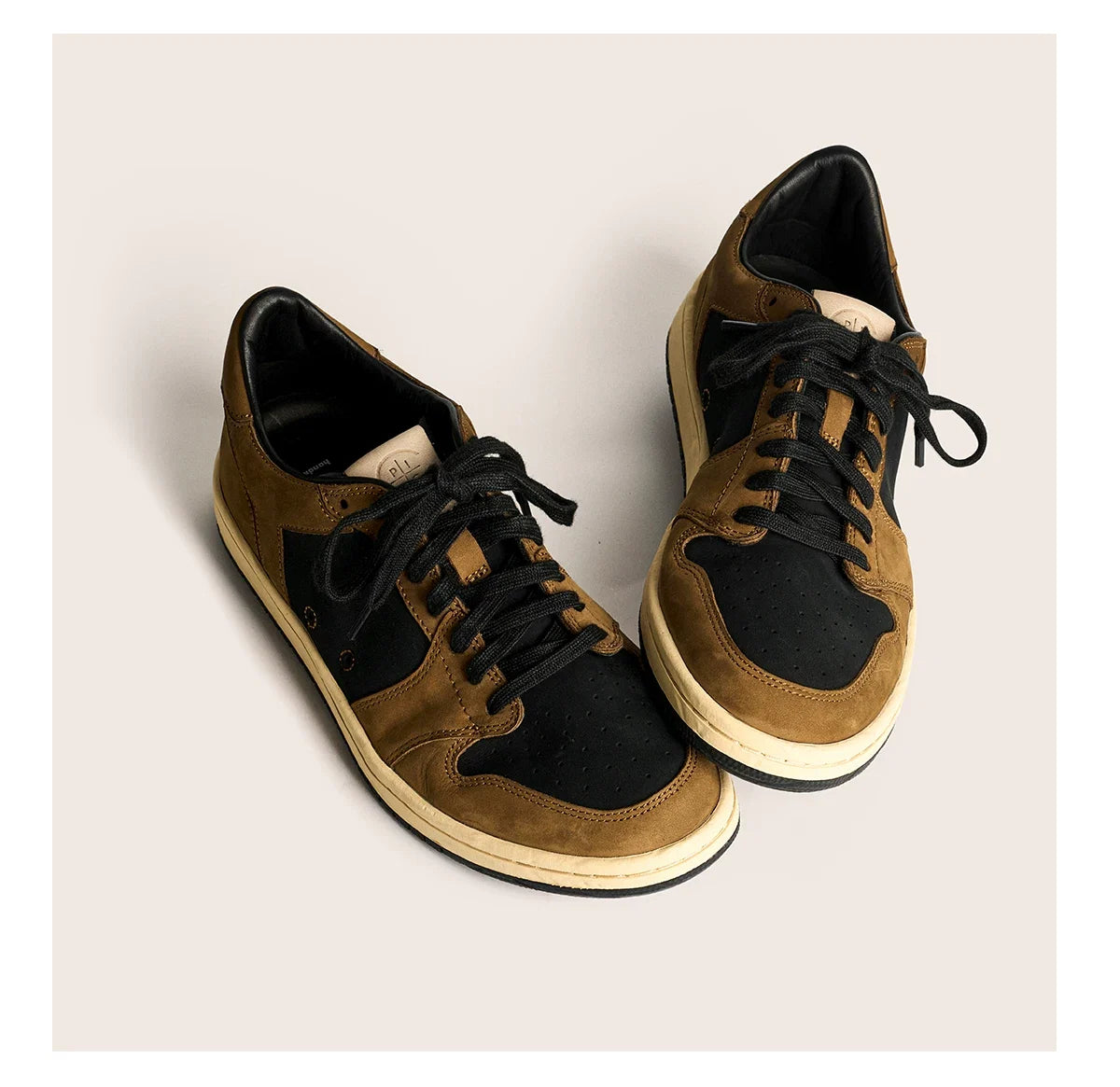 Vintage Court Cowhide Leather Sneakers - Skipkicks