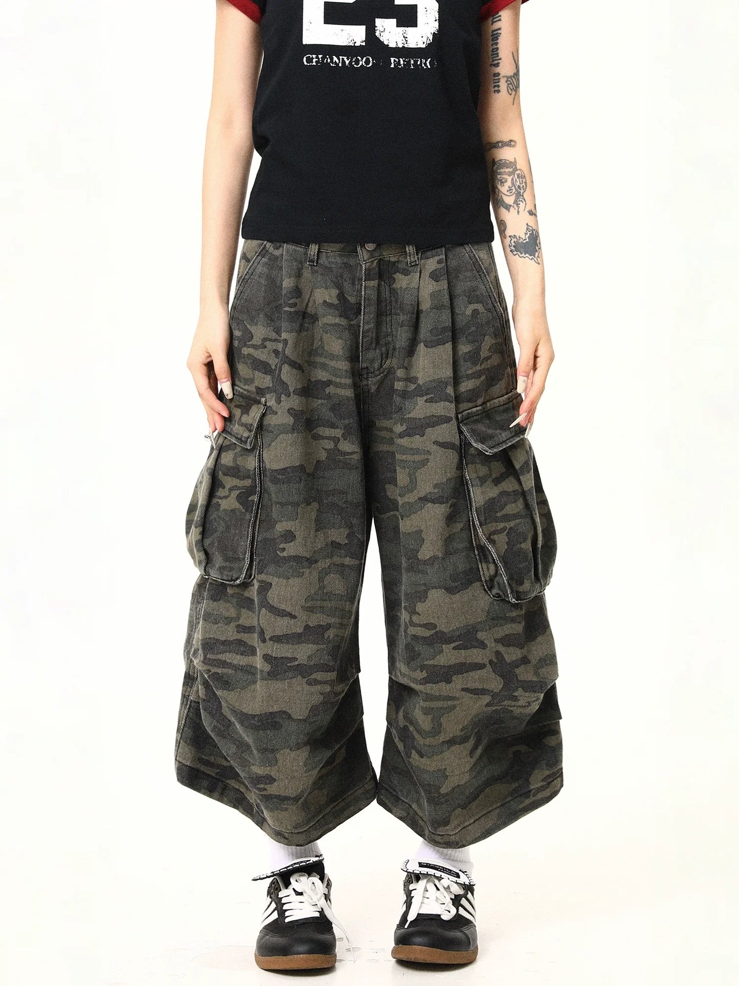 Baggy Camouflage Cargo Pants