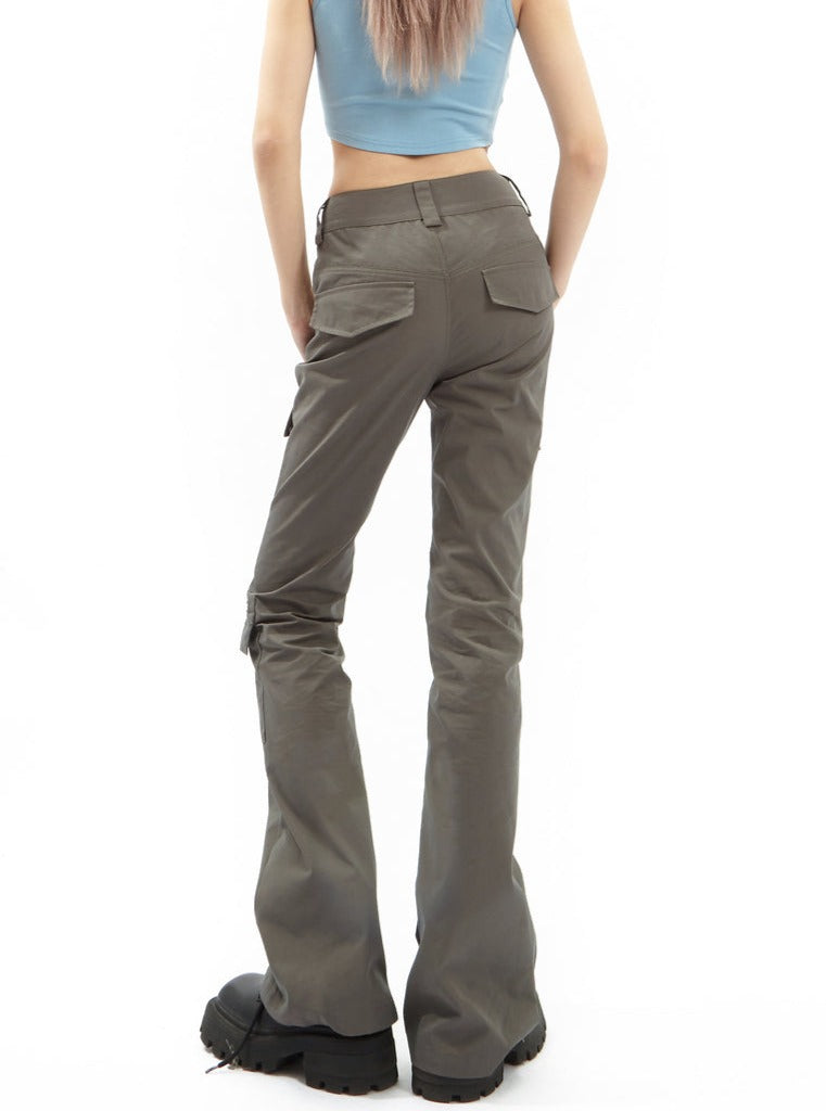 Black Flared Cargo Pants with Multiple Pockets for Style and Function