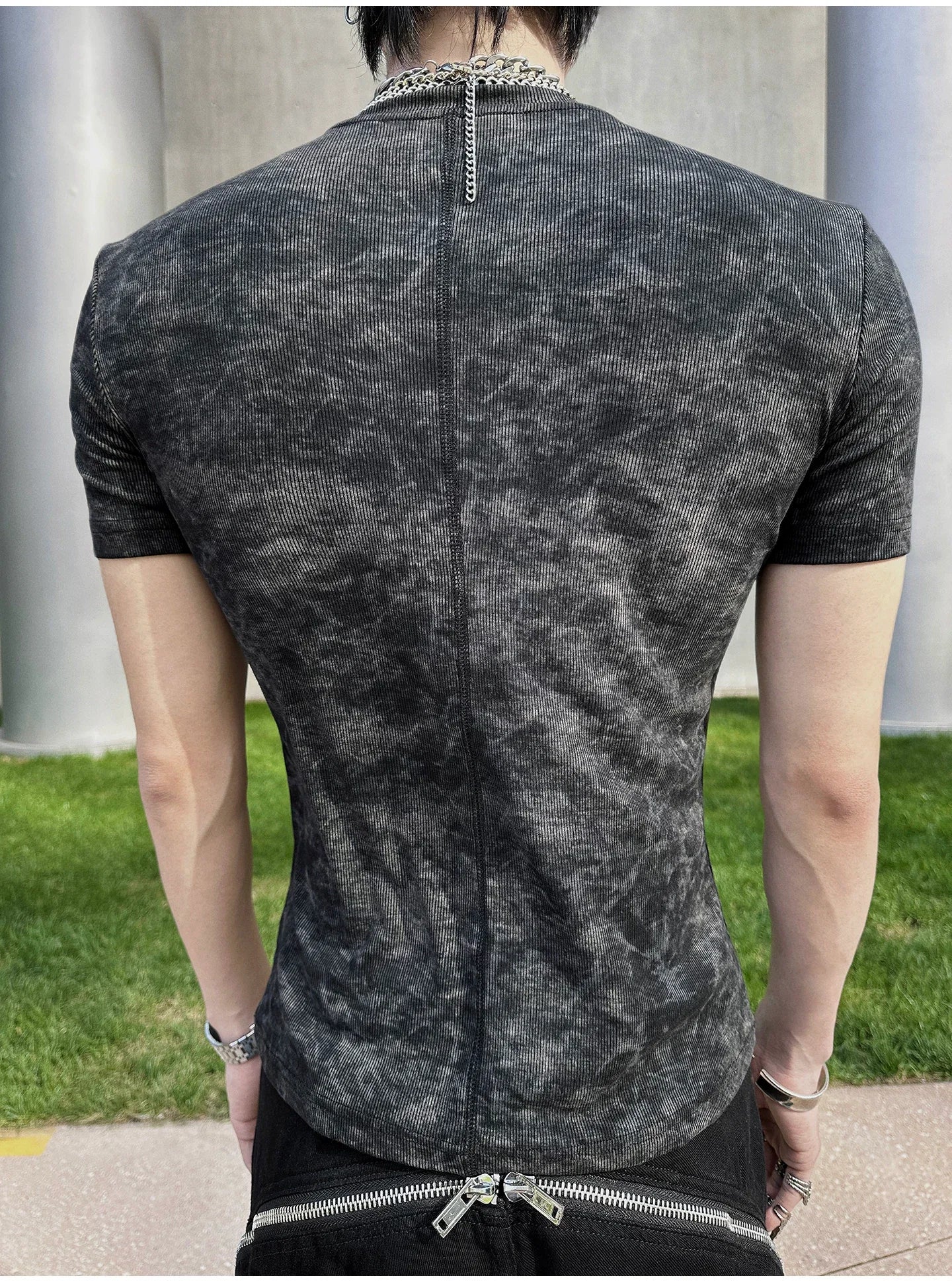 Shadow Fade Alloy-Ring Tee