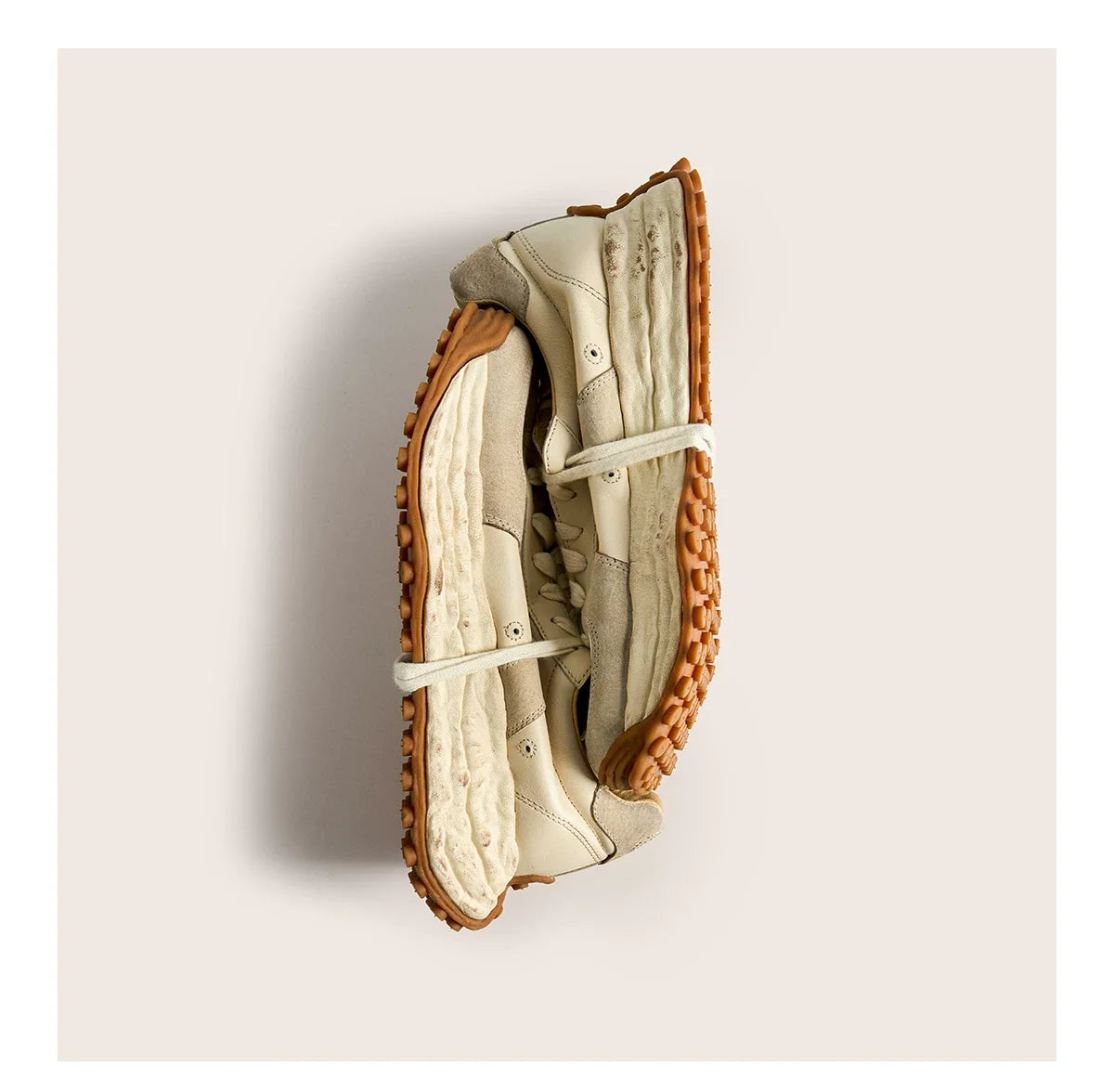 Retro Trail Leather Sneakers - Skipkicks