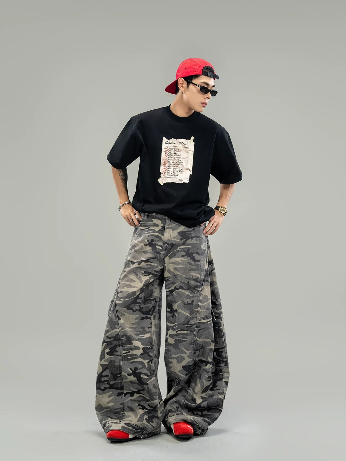 Checklist Dreams Graphic Tee